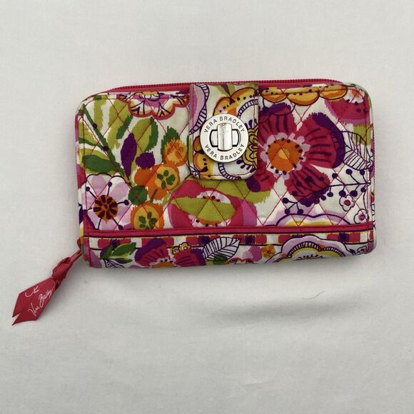 Vera Bradley Wallet Zip Around Turn Lock Organizer Pink Floral Quilted Bloomcore - Picture 1 of 14